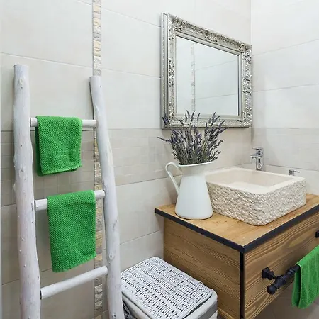 Stonegate Estate - Bonus, Dvije Jedna Cijena! Opatija