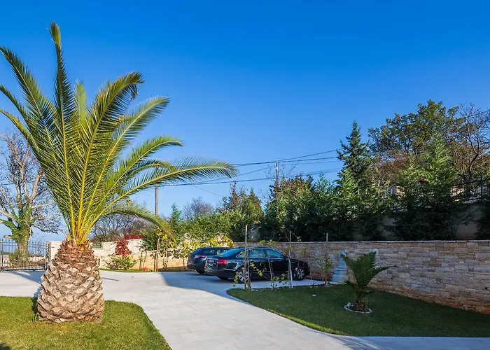 Stonegate Estate - Bonus, Dvije Jedna Cijena! Villa *