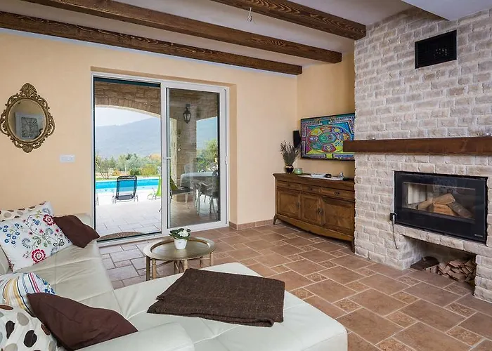 Villa Stonegate Estate - Bonus, Dvije Jedna Cijena! Opatija