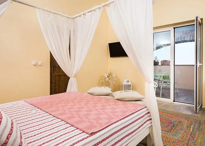 Stonegate Estate - Bonus, Dvije Jedna Cijena! Villa *