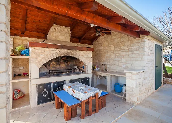 Stonegate Estate - Bonus, Dvije Jedna Cijena! 빌라 *